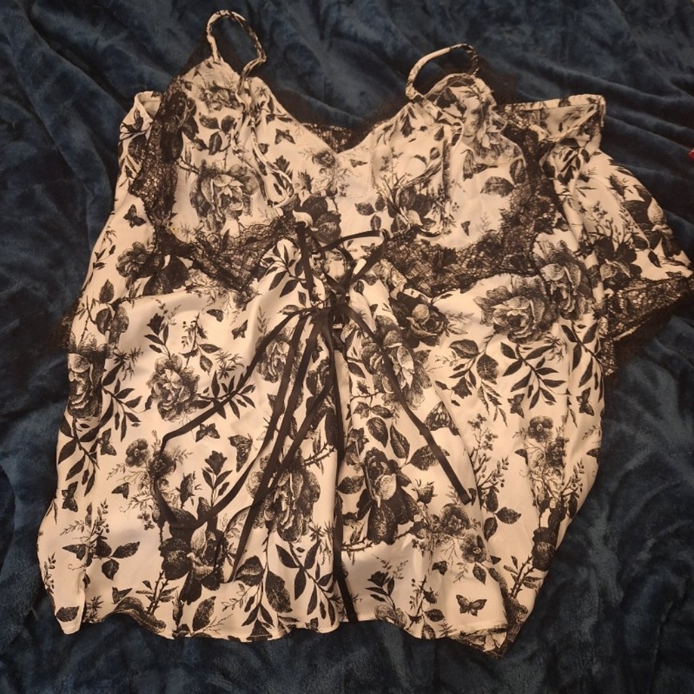 NWT Victoria's Secret Set